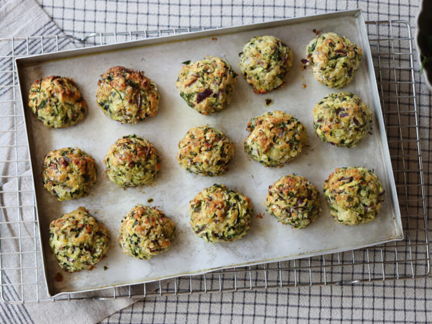 Boulettes de courgette à l’Emmental