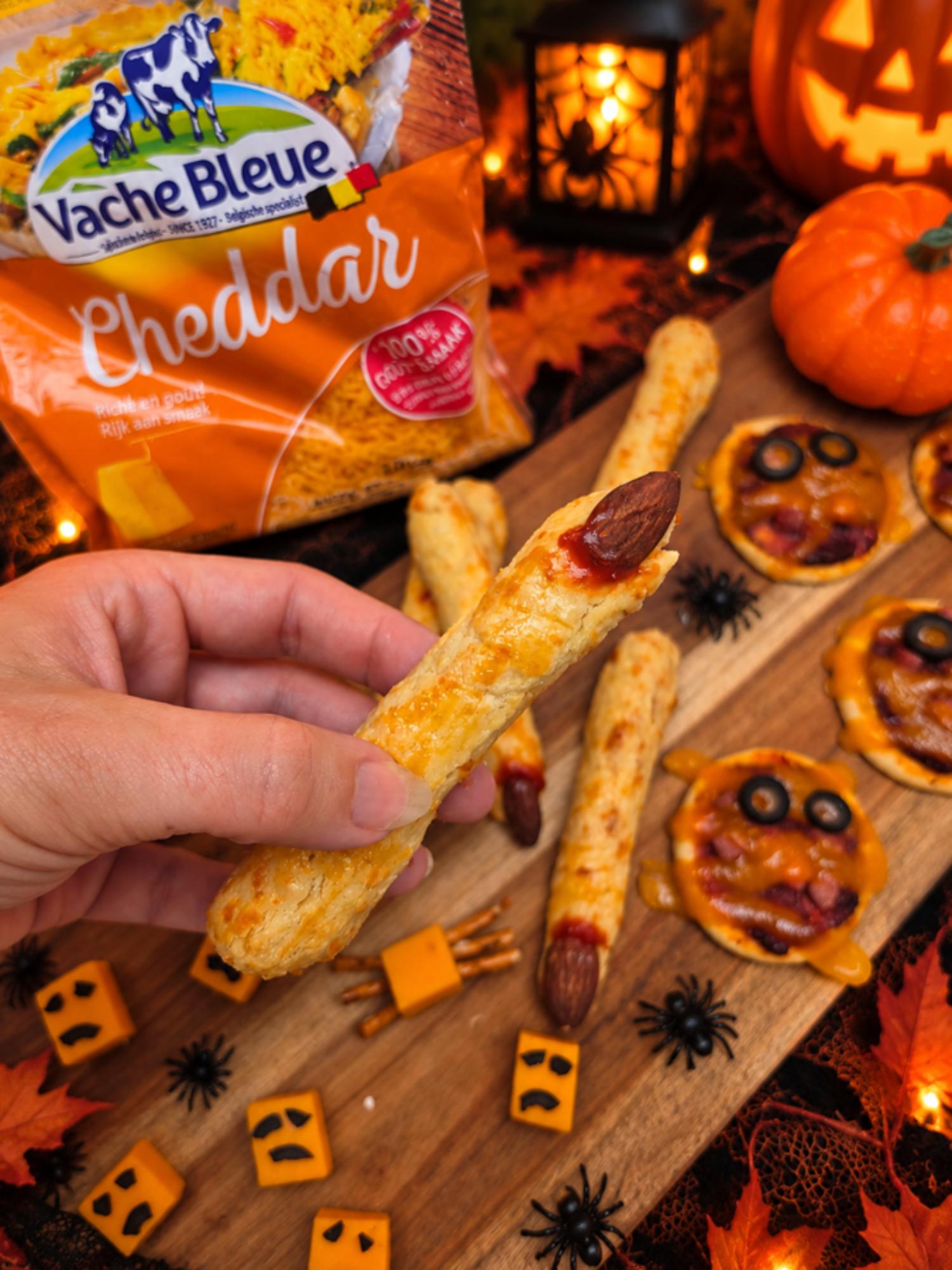 Heksenvingers met cheddar Vache Bleue